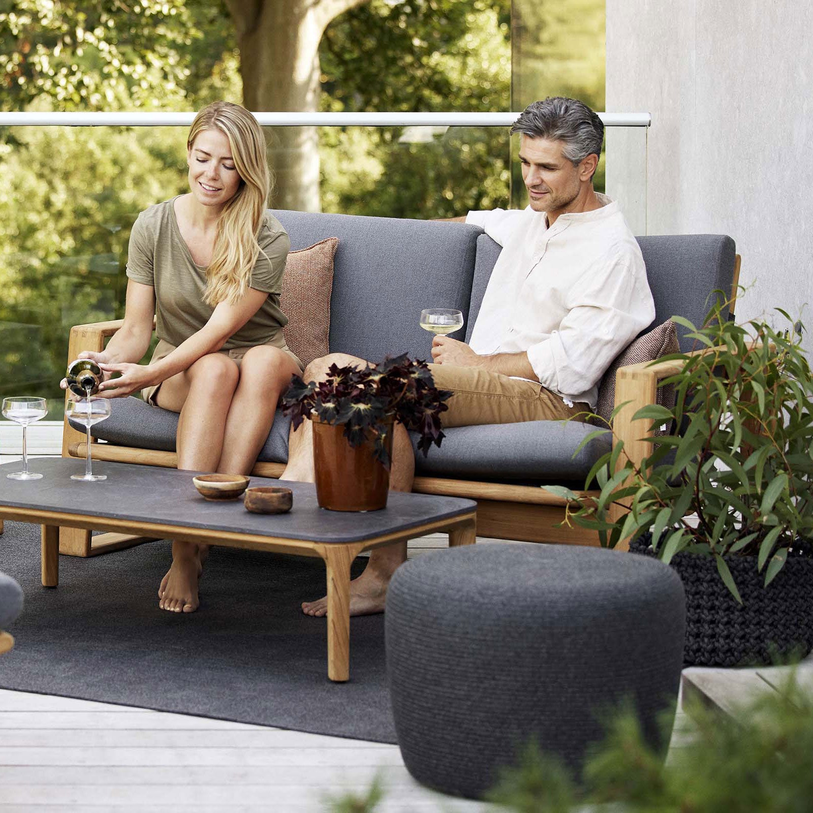 Endless 2-Sitssoffa Inkl. Dynor 