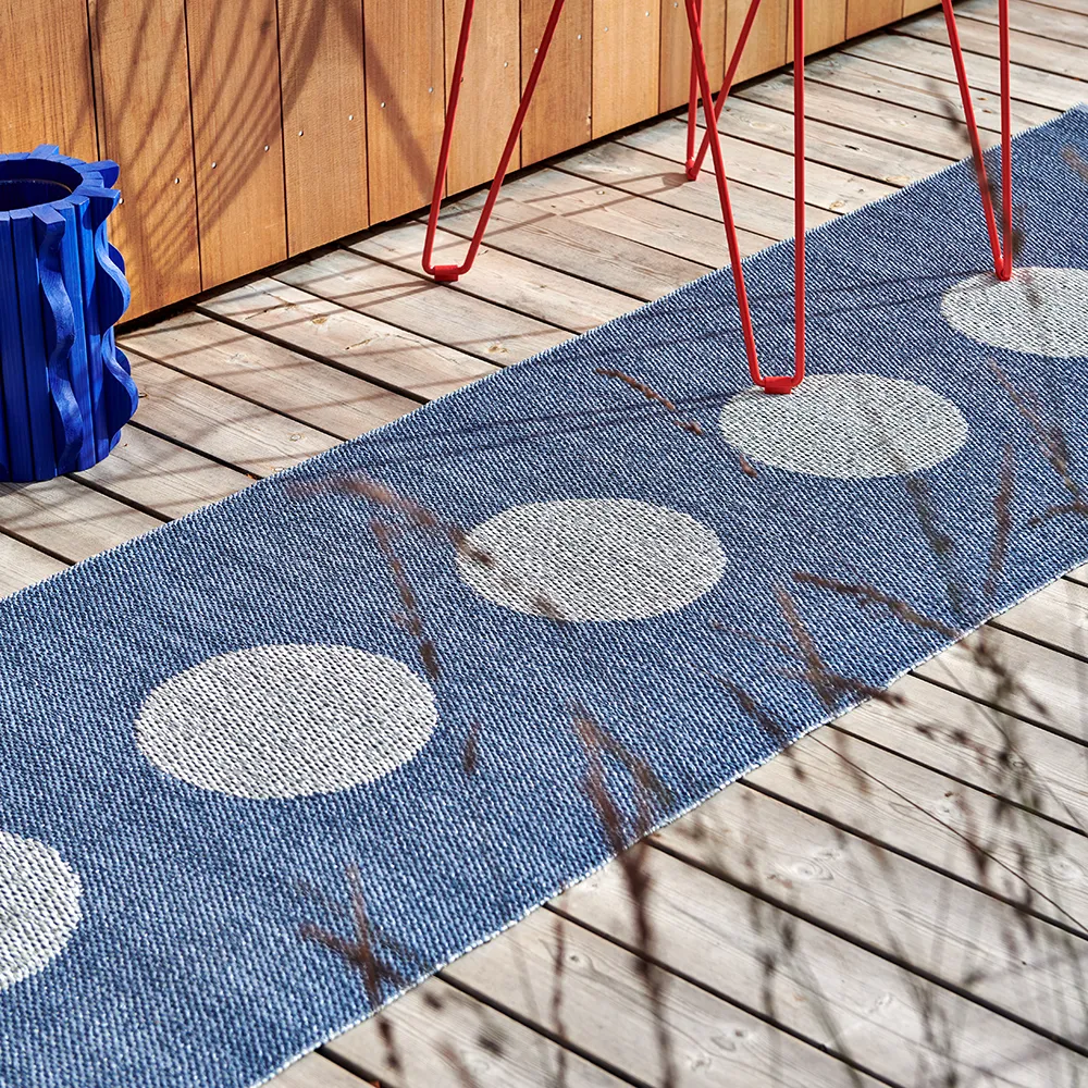 Vera Pop matta River Blue/Blue Fog 70 x 120cm