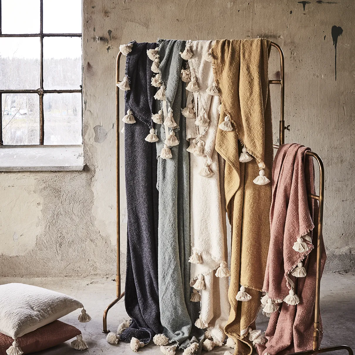 PIPER klädhängare koppar