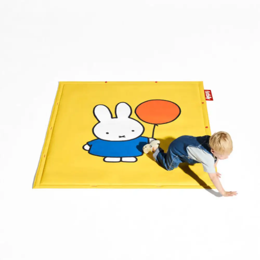 flying carpet x Miffy lekmatta 180x140 cm yellow
