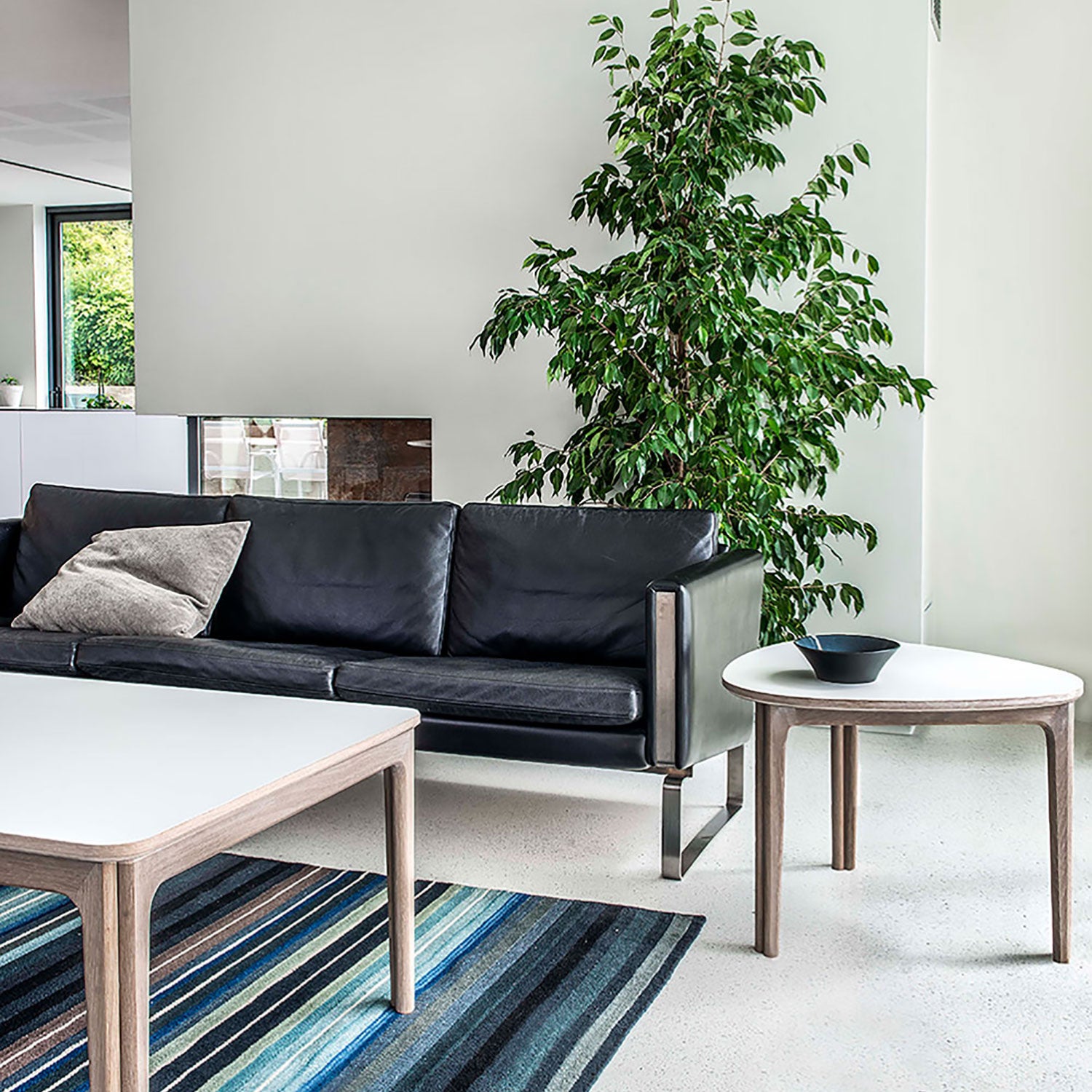 Sm205 Soffbord Ek Massiv Vitolja 135X77X47Cm 