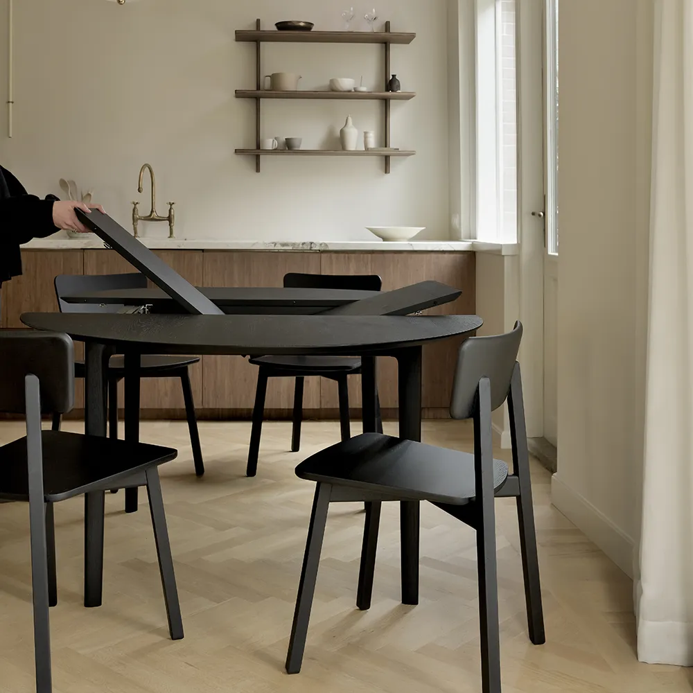 Bok Matbord Ø129-179 Svartlackad ek