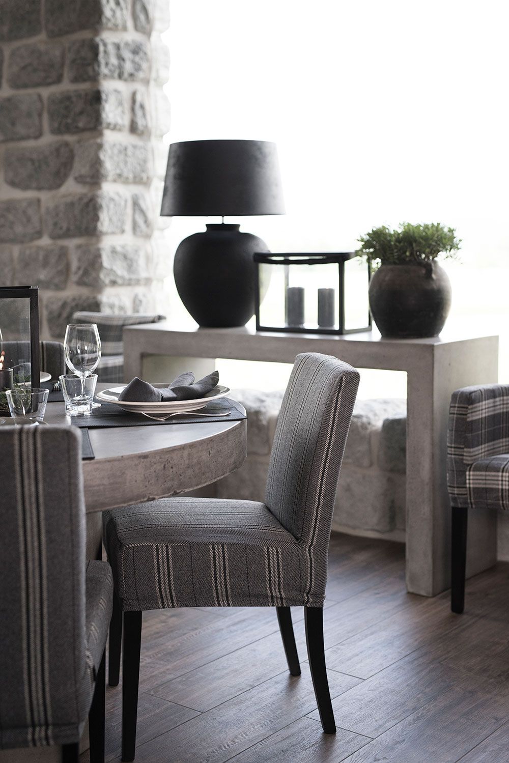 Campos Soffbord 75X130 Betong