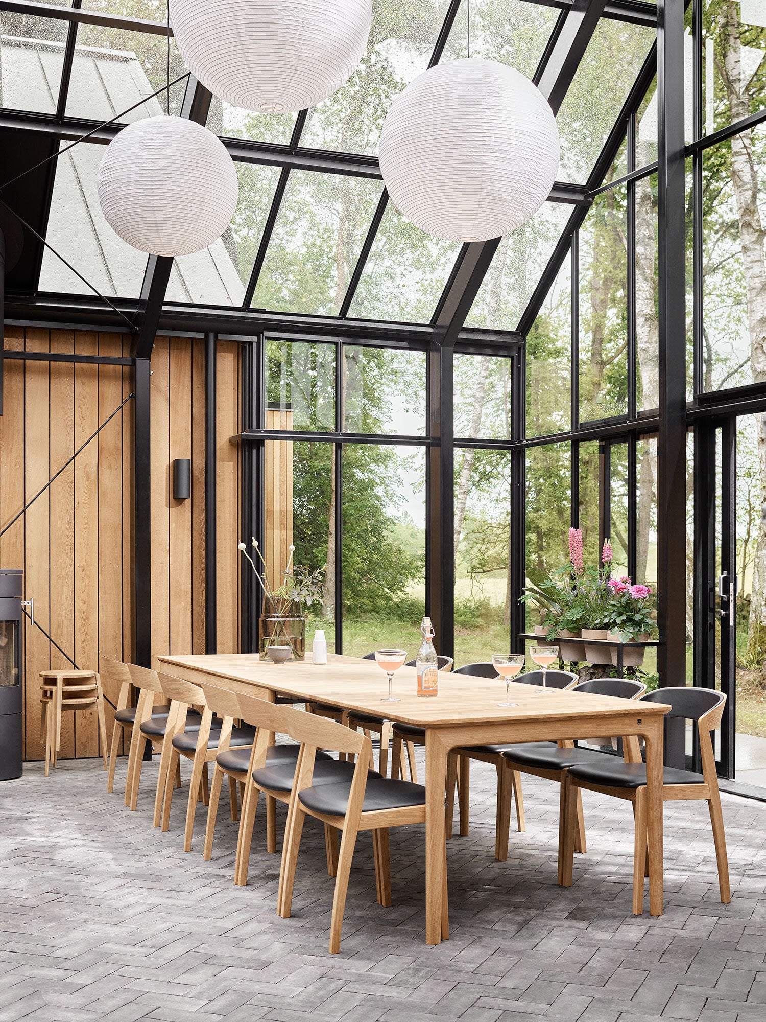 Sm27 Bord Valnöt Lack