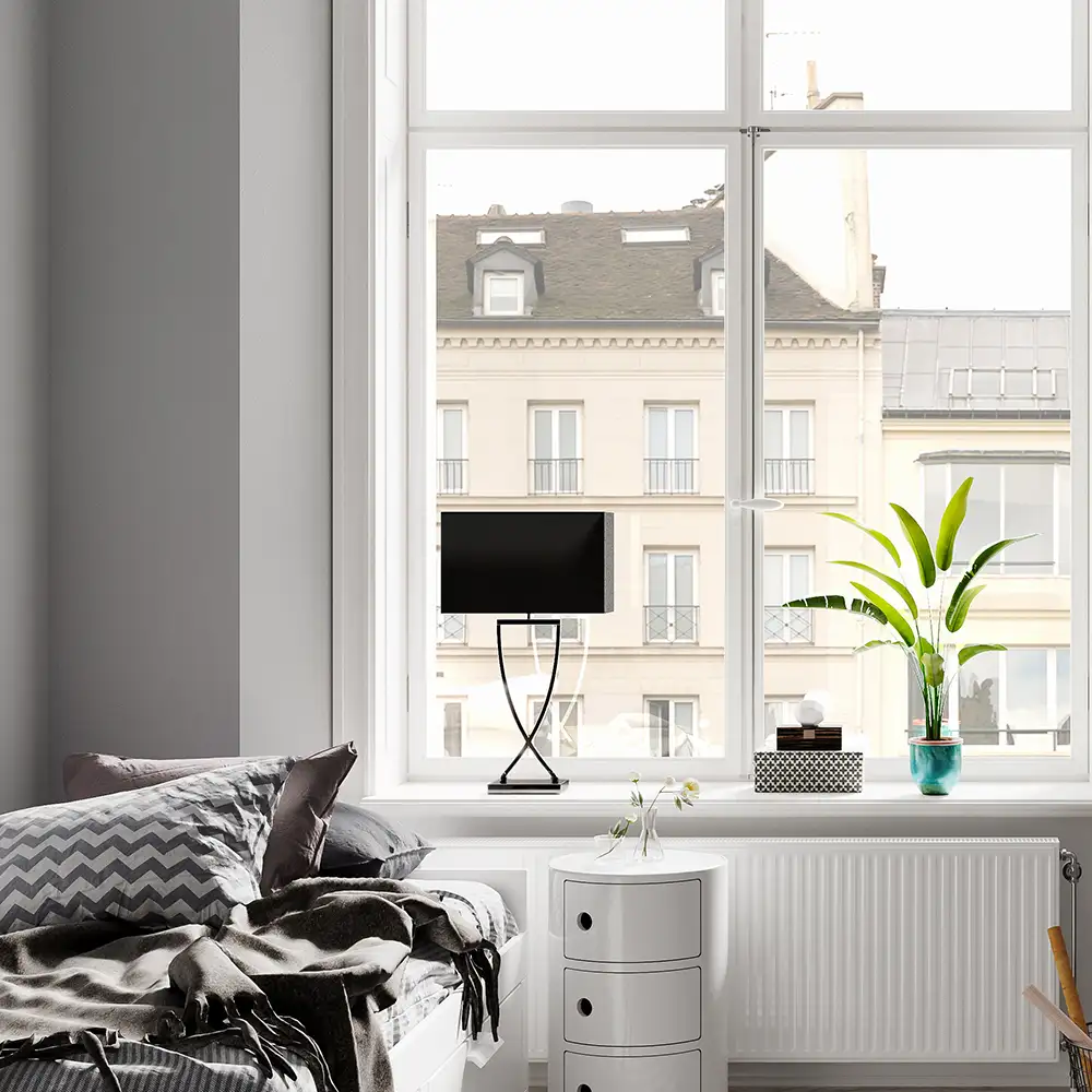 Omega Bordslampa Svart