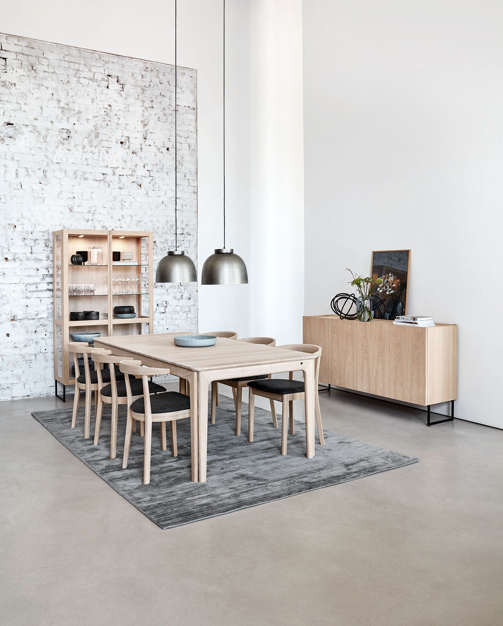 Sm27 Bord Valnöt Lack