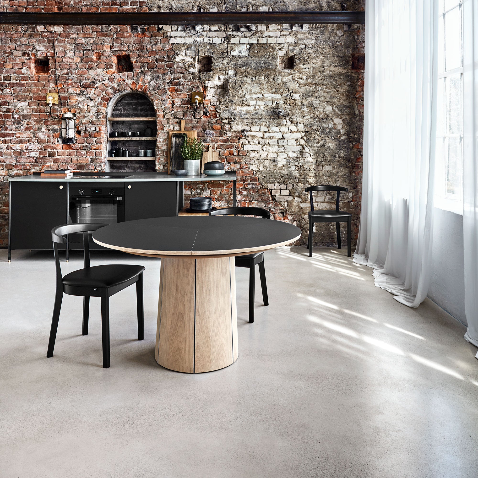 Sm33 Bord Ek Massiv Vitolja