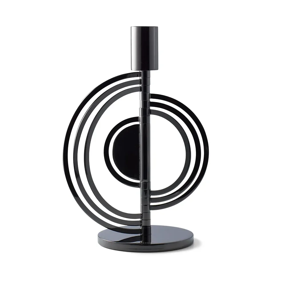Cirkus Small Black Mässing med en svart finish