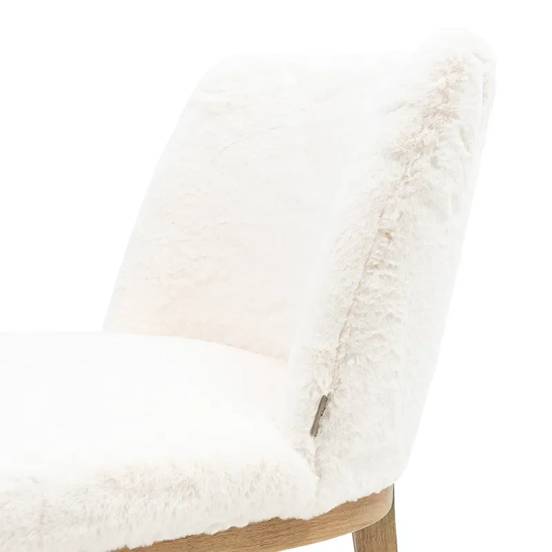 Whistler stol fur snow