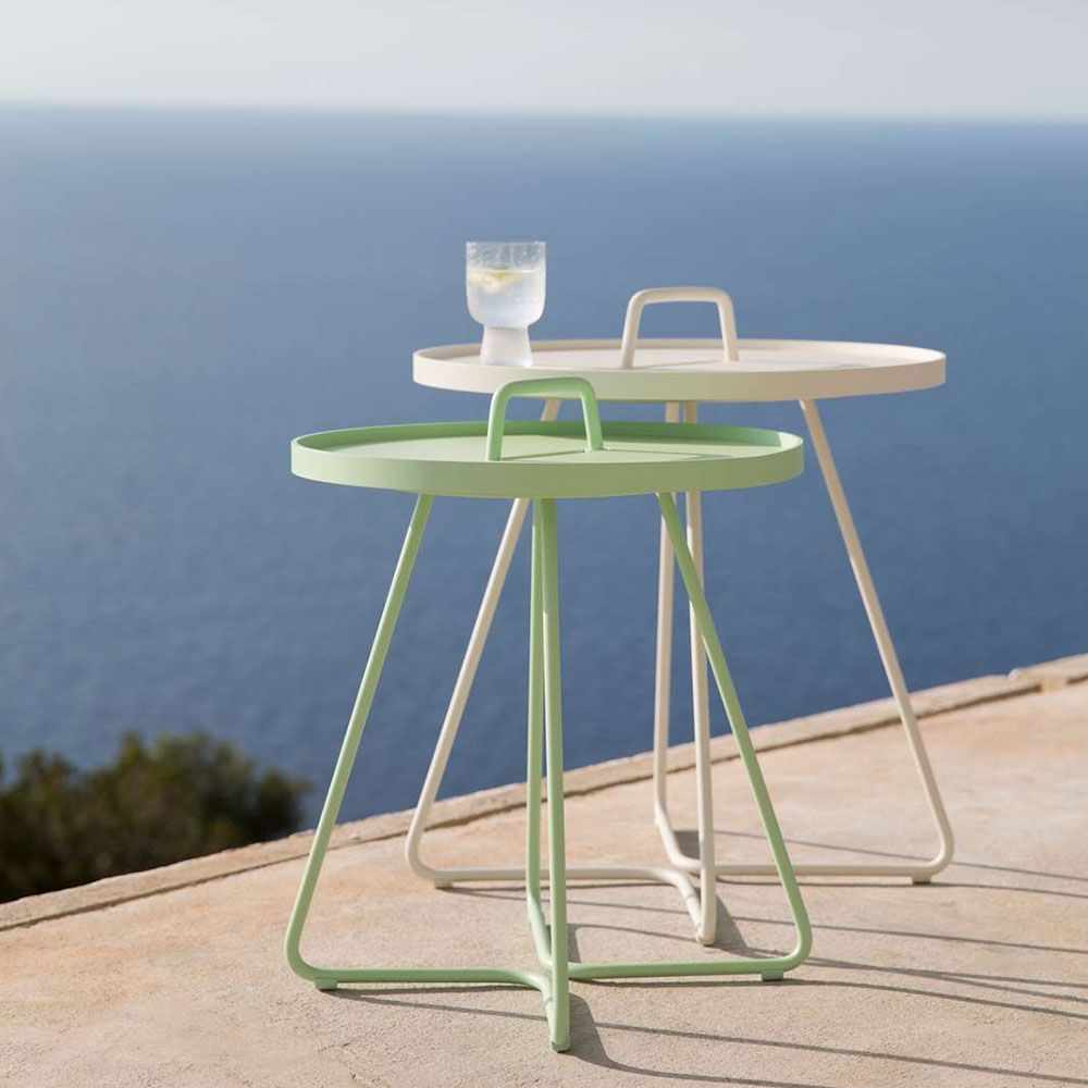 On The Move 44 cm White