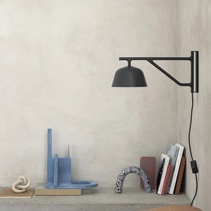 Ambit vägglampa - Black