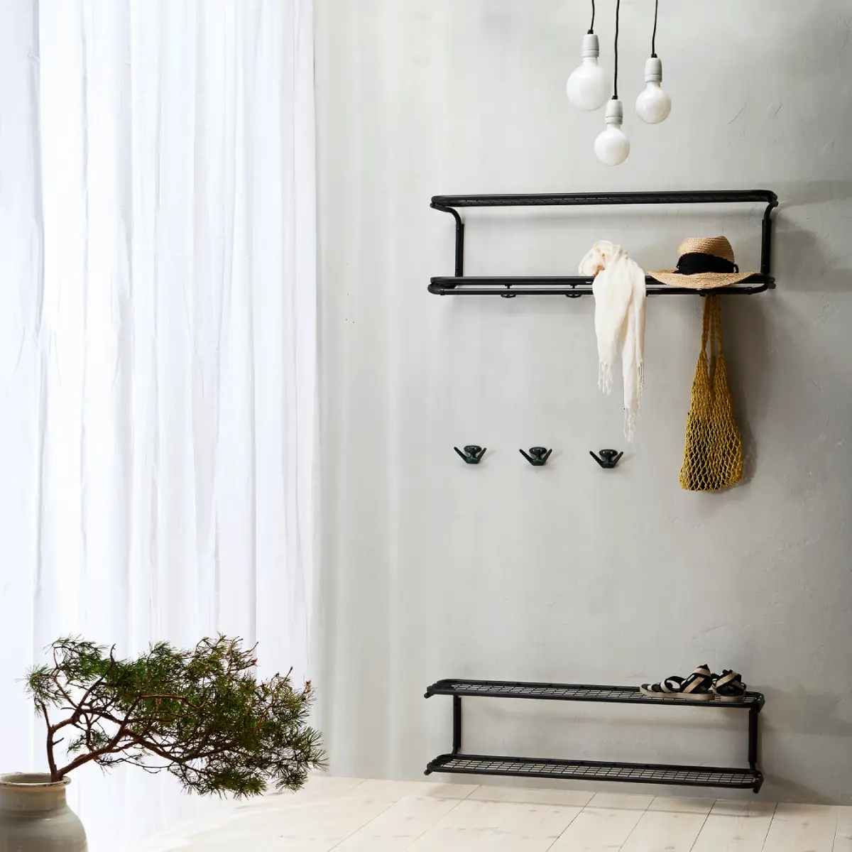 Classic hatthylla 100 cm Svart Krom
