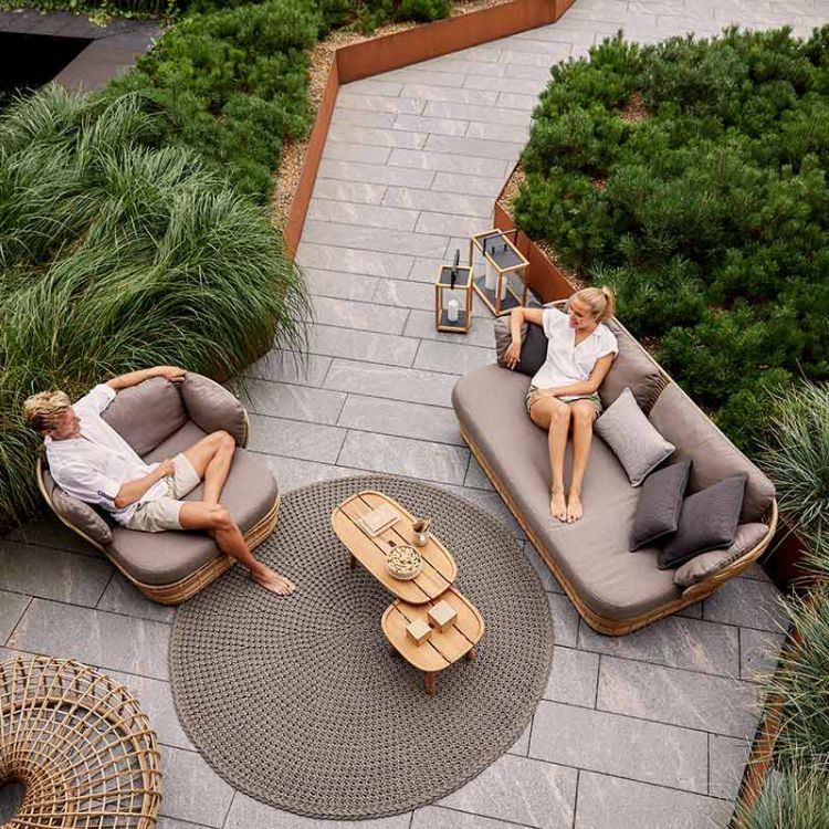 Basket loungesoffa Natural konstrotting inkl ljust Airtouch dynset