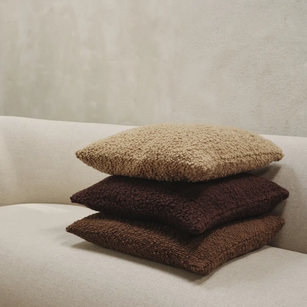 Kuddfodral i Ull Moor Dark Pecan